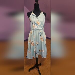Sky Blue Summer Dress With Floral Pattern With Pockets